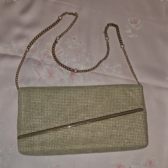 Vinrage Glomesh Australia Chic Beige Chain Clutch - Picture 1 of 7